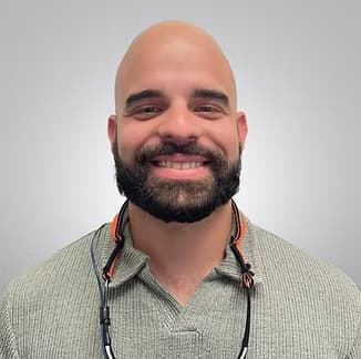 Dr. Anier Diaz headshot